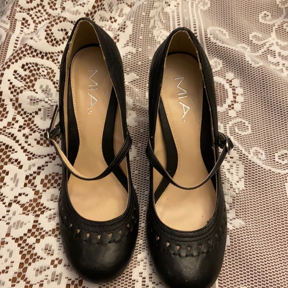 MIA Shoes - Mia shoes